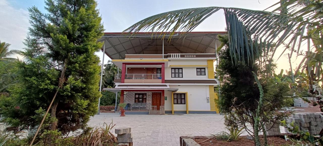 Nisarga Homestay, Dharmasthala Dharmastala المظهر الخارجي الصورة