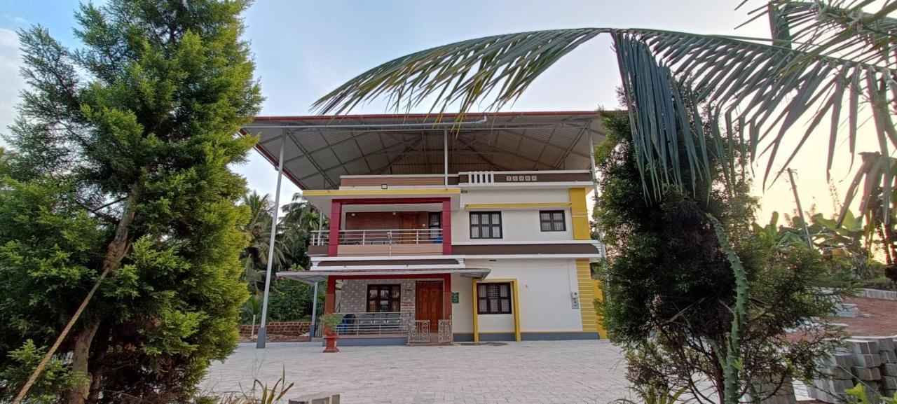Nisarga Homestay, Dharmasthala Dharmastala المظهر الخارجي الصورة